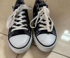 Canvas runners