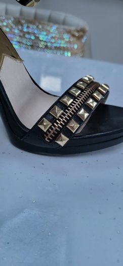 Michael Kors black and gold sandals Sz 40 (Fit 7-7.5UK) - Bnwot Rrp 240