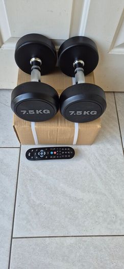 brand new 2x10kilo, 2x7.5kilo dumbbells