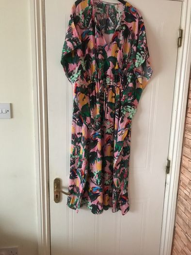middle dress Other Stories