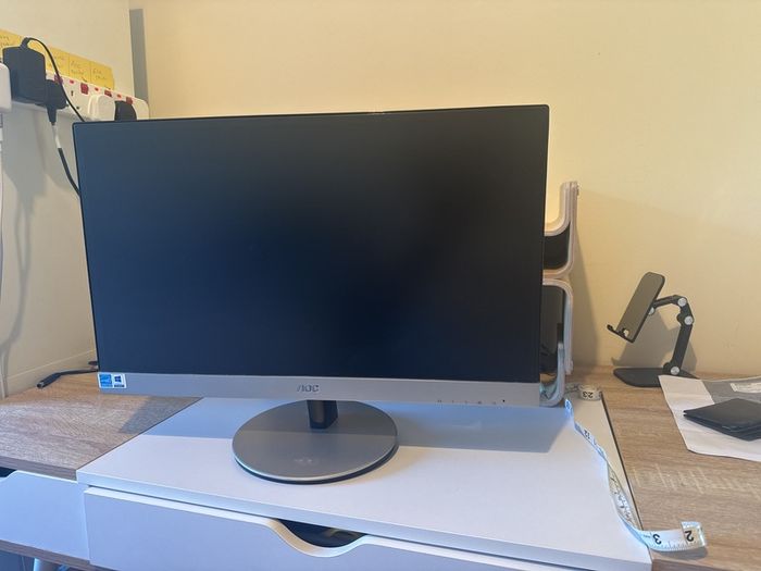Monitor Aoc 23inch