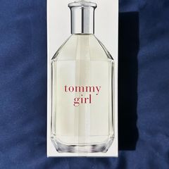 Tommy Hilfiger Tommy Girl Eau de Toilette Spray 200ml
