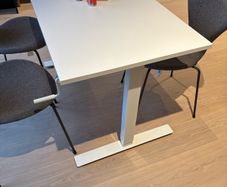 Height adjustable Ikea Desk 120x70cm