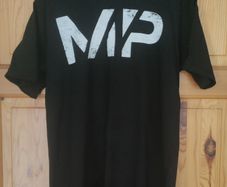 MyProtein T shirt L New