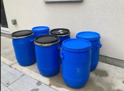 BLUE barrel   All 6 150 Euro