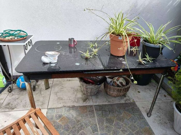 Garden table and 4 chairs
