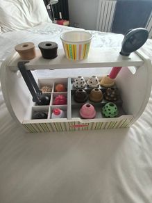 Melissa and Doug icecream stand