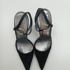 Vintage Stuart Weitzman Pumps