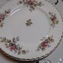 Royal Albert "Moss Roses " dinner  plates Image 3