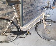 retro ladies bike