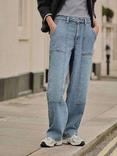 Pull& bear utility/ carpenter straight jeans