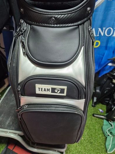 taylormade tour bag qi35