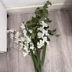 Fake flowers