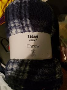 Throw / Blanket