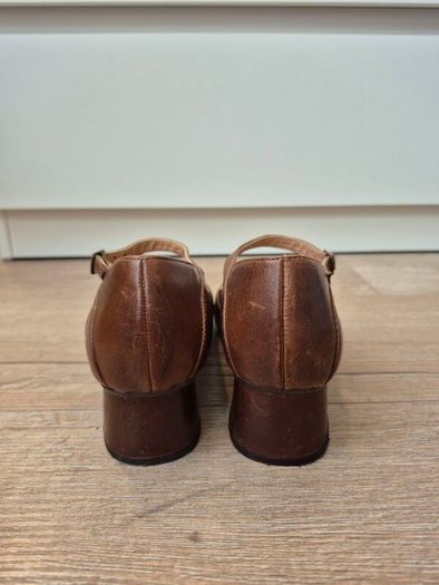 Tan Mary Jane leather shoes