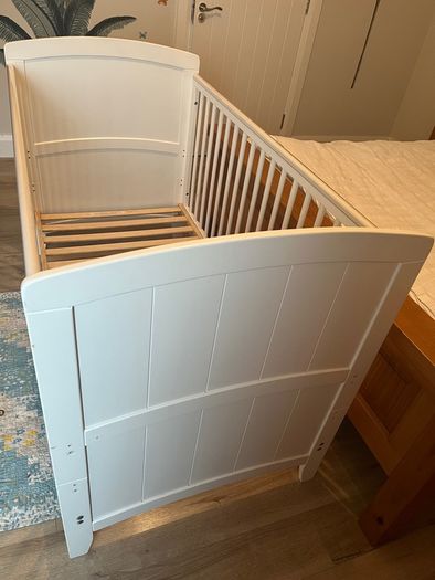Cot/ Toddler bed
