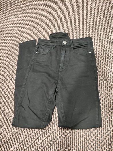 Stradivarius Super High Waist Skinny Jeans  Excellent Condition