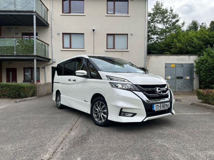 2017 Nissan Serena