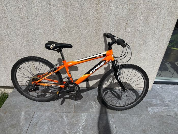 Ignite charger 13 inch frame bicycle