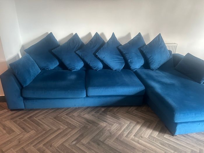 Blue L chiar sofa