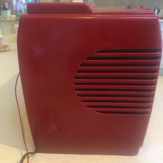 Coca Cola Cooler Valve Radio Year 1948