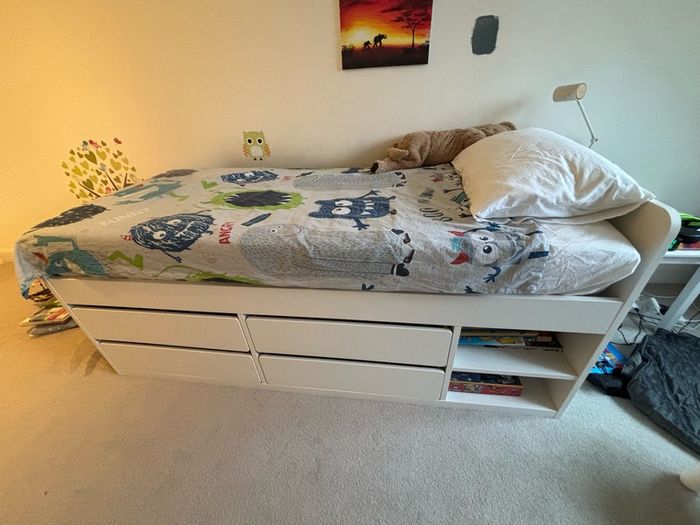 ILEA Slakt Bed