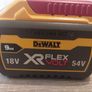 DEwalt. 18V XR Flex Volt 54v /9AH  batteries x 4 . DEwalt DCB/XR LI-ION  Fast Charger plus TSTAK box all are brand new Image 4
