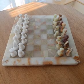 Vintage Marble/Onyx Chess Set - Excellent Condition