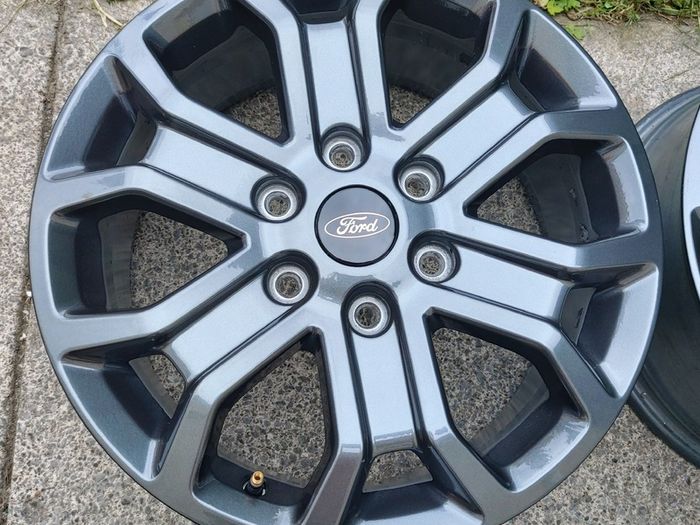 4 x Genuine Ford Ranger 18'' Alloy Wheels (Delivery miles only) Delivery