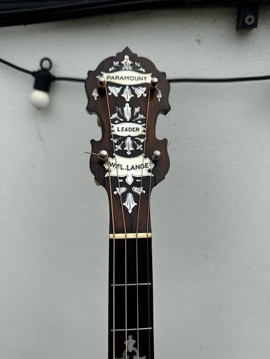 Paramount Leader banjo