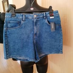 Women's Shorts DENIM SIZE 14 Stretch NWT