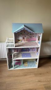 Dollshouse