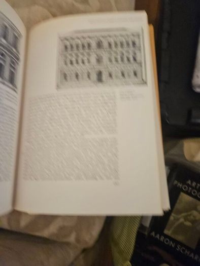 Palladio Abd English Palladianism. With 219 Illustrations.  By Rudolf Wittkower. First Edition Large Volume Hardback With Dustjacket In Good Condition.  See Photos For Same.