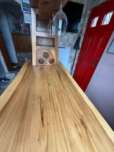 New Solid wooden table now 200 for quick sale