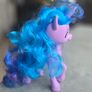 Izzy Moonbow HTF 6inch Rainbow Celebration Amazon US Exclusive MLP G5 My Little Pony 2023 Image 2
