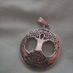 7 pieces of Irish jewellery. job lot