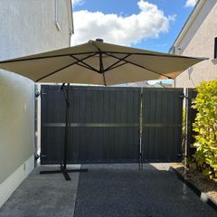 Biege Garden Parasol