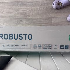 Laminate Flooring