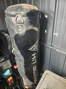 Punch/ kickbag