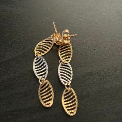 18k / ct Gold Earrings