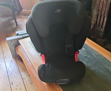 Britax Romer Kidfix 2 XP SICT iSize Car Seat