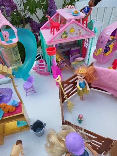 Barbie sets