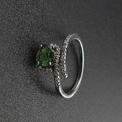 Vintage 925 Sterling Silver Green Tourmaline Ring Natural Gemstone Elegant Handmade Jewelry