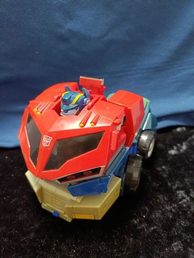 12" Talking Light-Up Animated Series Optimus Prime Action Figure Transformers