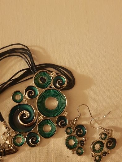 Necklace and earrings