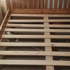 Double bed frame 4 ft 6 Pine