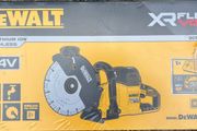 Dewalt Dcs691x2-gb 230mm 54v 2 X 9.0ah Li-ion Xr Flexvolt Brushless Cordless Cut-off Saw
