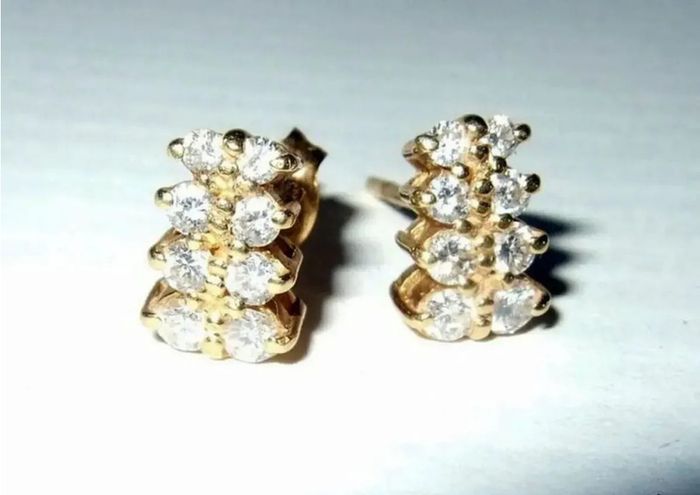 Vintage 18K Yellow Gold Diamond Cluster Earrings