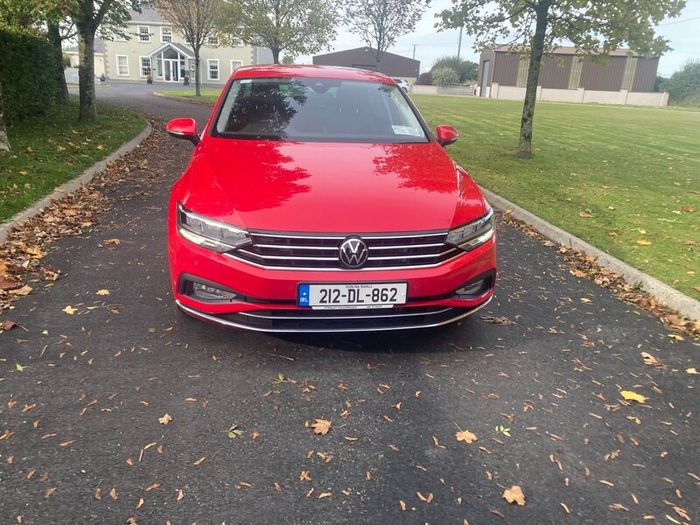 212 Pasatt Tdi 2.0 lt elegance 150 bhp