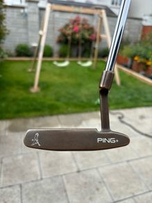 Great condition Copper Anser 2 with Brand new grip plus head cover , original replacement Ping Anser grip   , is also one of the most iconic putters out there .